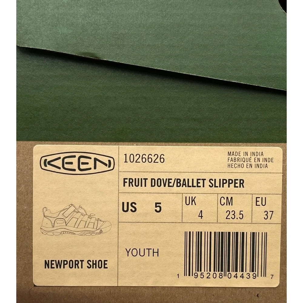 KEEN Newport Youth Girls Faux Fur Leather Outdoor Shoe Size 5 Fruit Dove Fuchsia